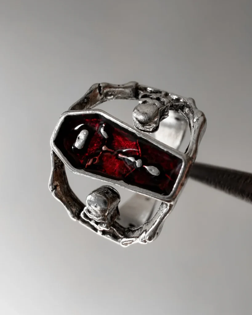 Coffin Ring