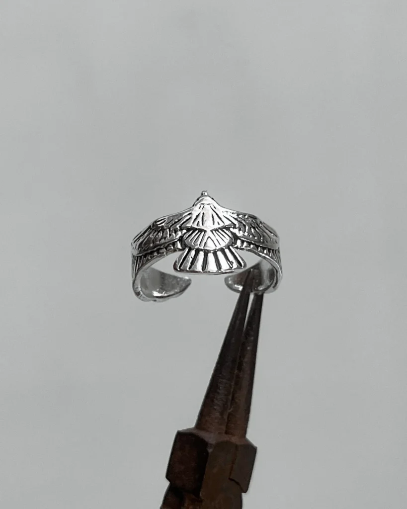 Sleek Eagle Ring