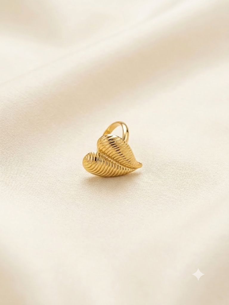 Paan Heart Ring