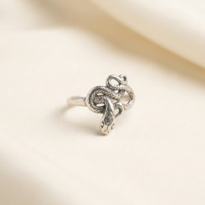 Mini snake Ring