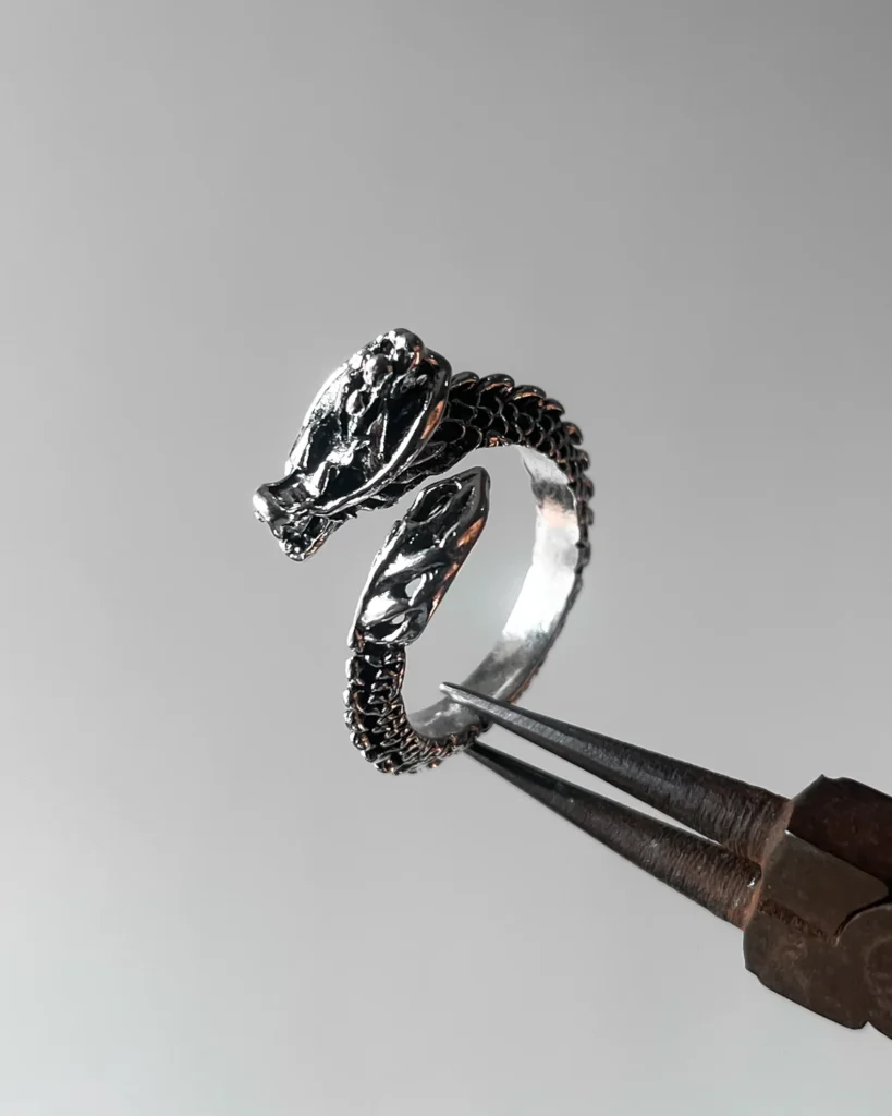 Dragon Face Ring
