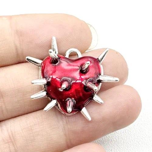 Handmade Gothic Red Drip Oil Thorns Heart Pendant Metal DIY Personalized Necklace Unisex Totem Pattern Jewelry Accessories