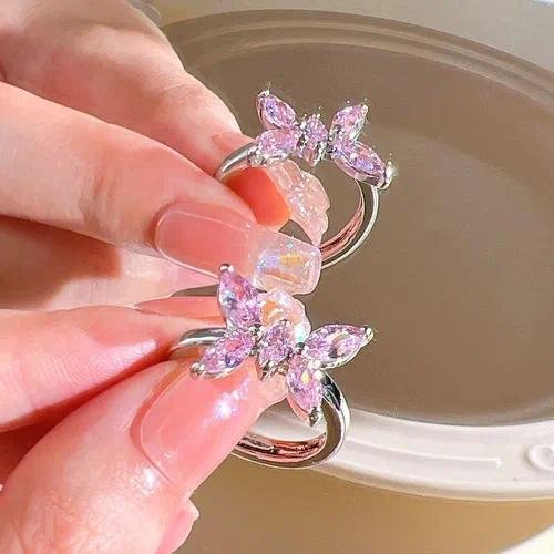Fashionable Women's Ring Geometric Pattern Zinc Alloy Heart Cat's Eye Stone Zirconia Ring High-Quality Elegant Trendy Butterfly Craft