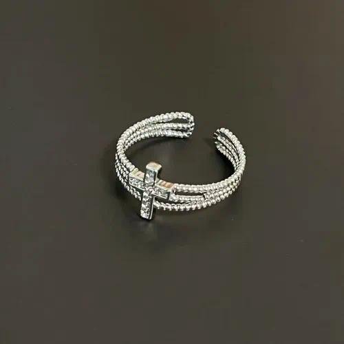 Punk Style Silver Cross Ring for Women in Metal with Electroplated Finish