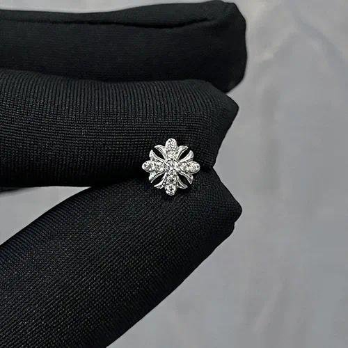 Sweet Flowers Stud Earrings for Women with Titanium Steel Posts, 1 Piece Alloy Jewelry