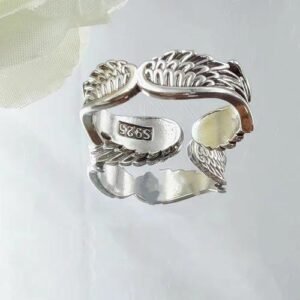 Retro Unisex Angel Wings Open Ring in White Alloy, Stylish and Unique Jewelry Accessory