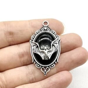 25x13mm Skull Pendant Skull Punk Accessories Vintage Pendant