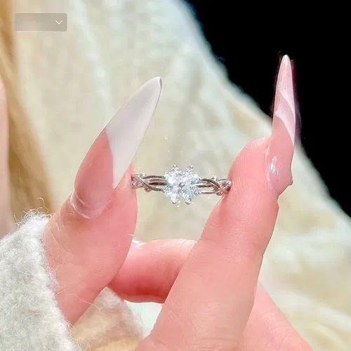 Lucky Heart Ring for Unisex in Simple Style Made of Zinc Alloy