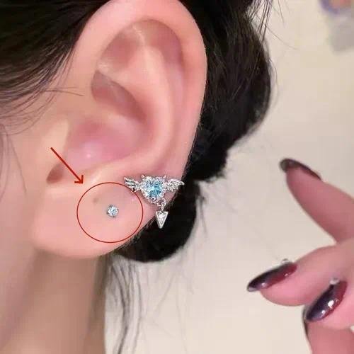 Sweet Angel Wings Stud Earrings for Women in Blue Alloy with Zircon Inlay, 1 Piece