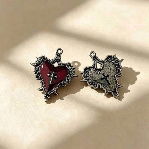 Handmade Red Rose Pendant Necklace in Vintage Style, Unisex Alloy Jewelry