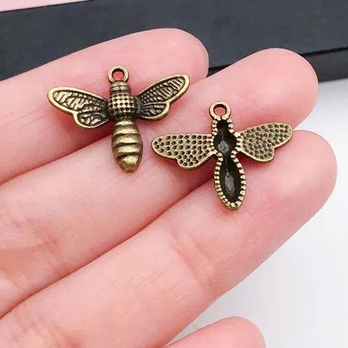 20 PCS Butterfly Alloy Pendants with KC Golden Plated Electroplated Finish, Sweet Style Jewelry Accessories