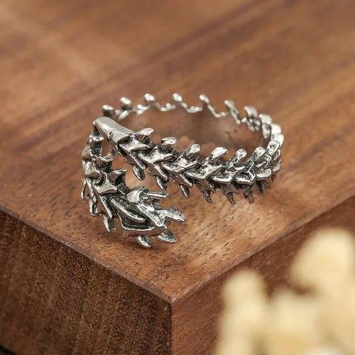 Unisex Punk Skull Ring in Alloy with Electroplated Finish, Perfect for Summer Wear