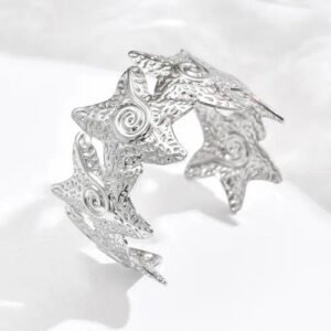 Elegant Simple Metal Flower Open Hand Bracelet For Women European Style Fashion Jewelry Luxury Sensation Accessory