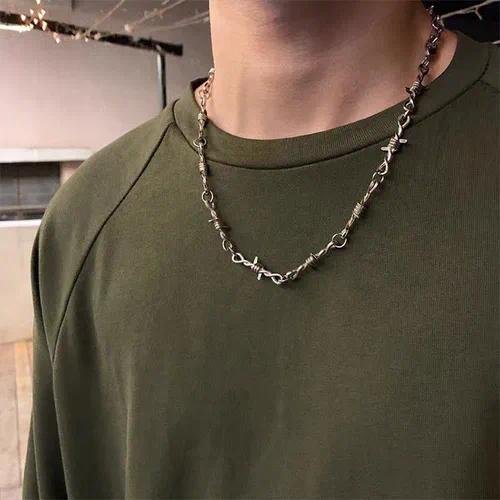 Punk Style Thorns Necklace Titanium Steel Clavicle Chain Fashion Sweater Chain Accessory Individuality Hip Hop Cold Tone