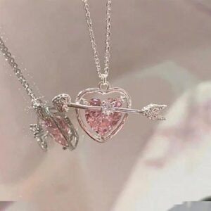 Heart Shape Necklace for Women in Light Luxury Style with Alloy Chain and Pendant Featuring Pearl Design