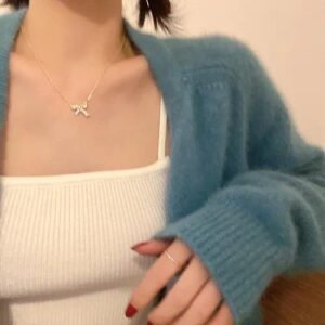 Heart Shape Necklace for Women in Light Luxury Style with Alloy Chain and Pendant Featuring Pearl Design