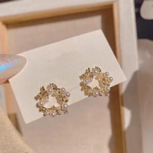 Sweet Heart Shape Stud Earrings for Women with Imitation Pearl and Rhinestones, Electroplated Design