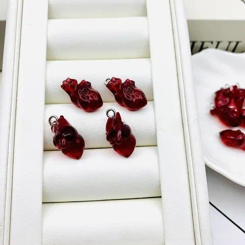 Heart Shape Acrylic Pendant with Carving Craftsmanship in Gold Jewelry Accessories
