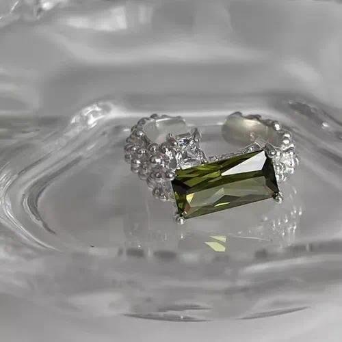 Square Open Rings in Copper with Electroplated Gold Plating and Zircon Inlay, Simple Style Unisex Design