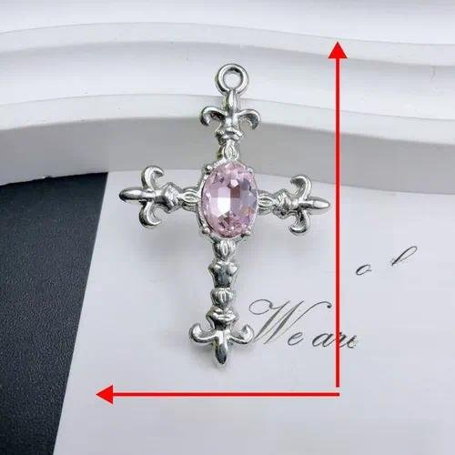 Baroque Style Cross Pendant in Natural Pink Alloy with Electroplated Finish Jewelry Accessories