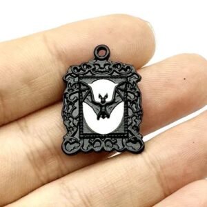 Handmade Zinc Alloy Pendant Gothic Style Bat Necklace Punk Personality Dark Style Totem Pattern Jewelry Accessory