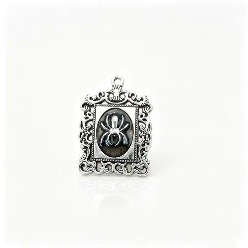 Gothic Spider Pendant in Dyed Black Alloy with Electroplated Finish, Perfect for Halloween DIY Jewelry