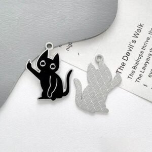 Cat Alloy Pendant with Enamel Craftsmanship in Dyed Black Featuring Cartoon Style Design