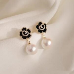 Sweet Heart Shape Stud Earrings for Women with Imitation Pearl and Rhinestones, Electroplated Design