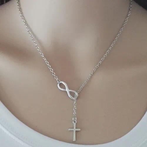 Double Layer Necklaces for Women Featuring Alloy Pendants with Artificial Gemstones in Silver Sweater Chain