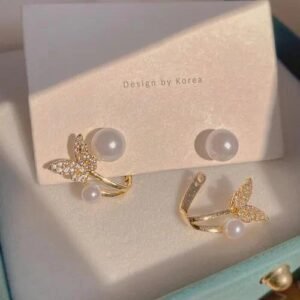 Sweet Flowers Stud Earrings for Women Featuring Enamel Design with Alloy Ear Pins and Artificial Pearl Inlay