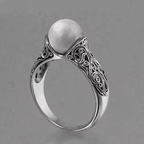 Romantic Round Alloy Ring with Zircon Inlay, Golden Plated Finish, Unisex Style