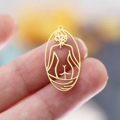 Electroplated 304 Stainless Steel Pendant in Gold, 1 Piece Jewelry Accessory