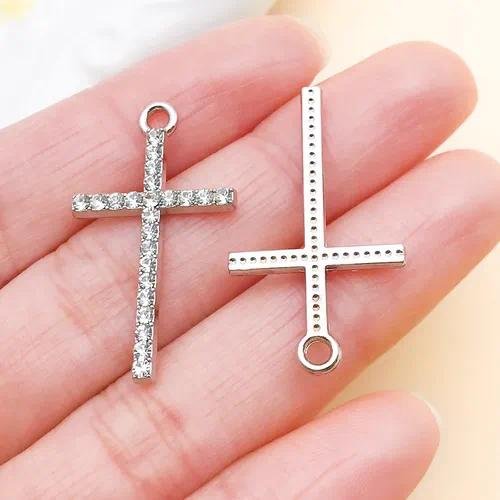 Cross Pendant in Alloy with KC Golden Plated Electroplated Finish, Commute Style Jewelry Accessories in KC Gold
